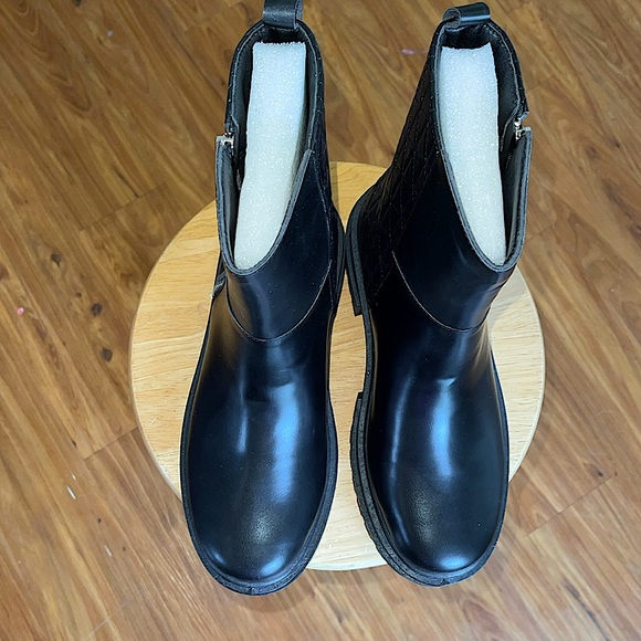 🆕🌿🖤QUPID: “BLACK” Quilted Booties SIZE 8 - Picture 8 of 13